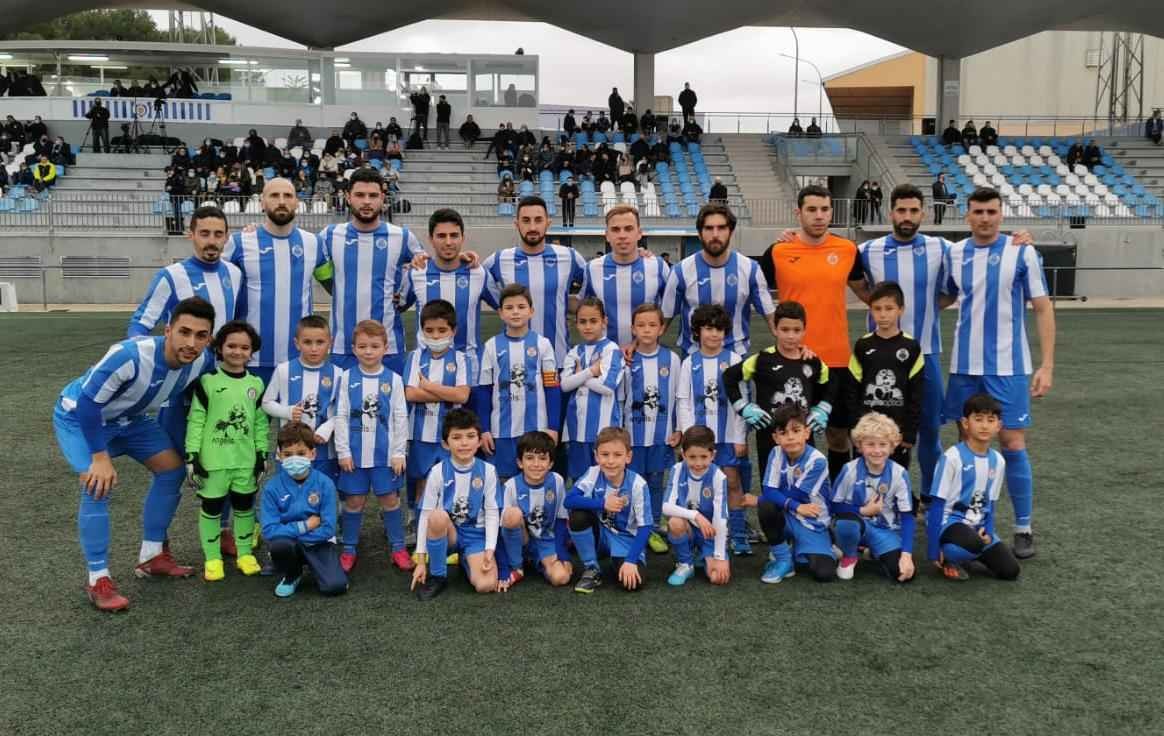 El CF Gandia no levanta cabeza ante un heroico CE La Font