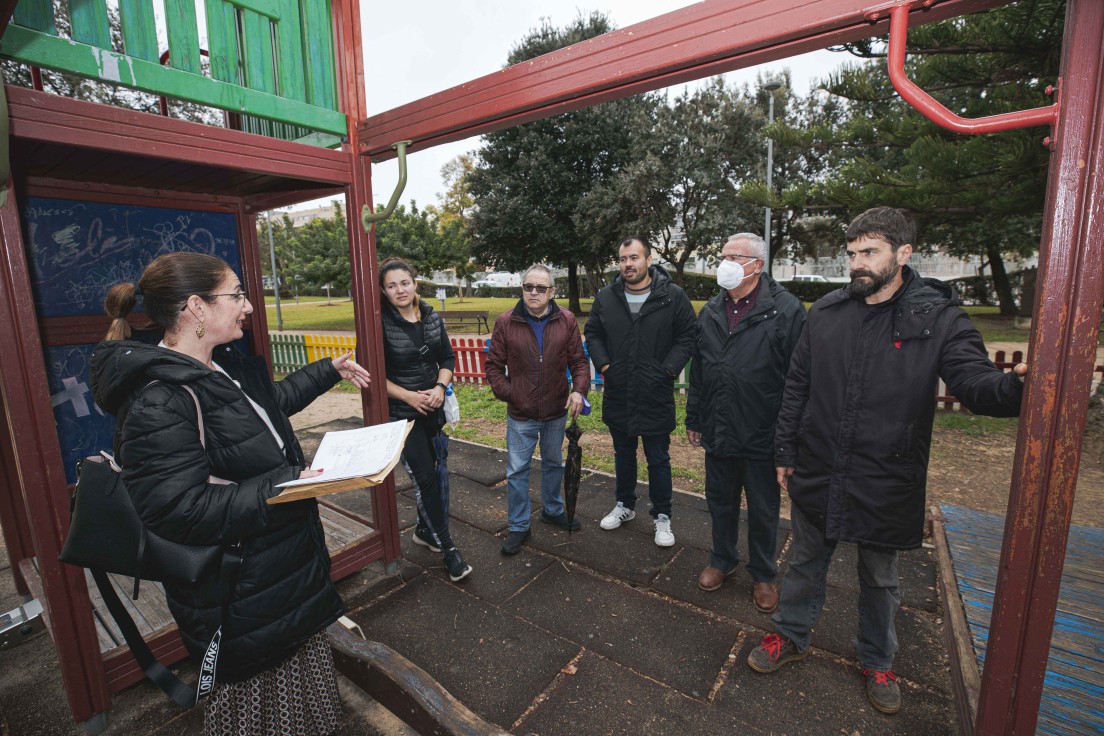 Visita a las actuaciones en el barrio de Corea con los Presupuestos Participativos de Gandia