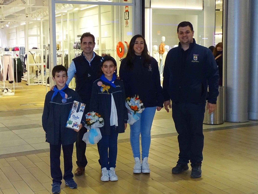 El Centro Comercial La Vital Gandia colabora con la asociación cultural Falla Vilanova
