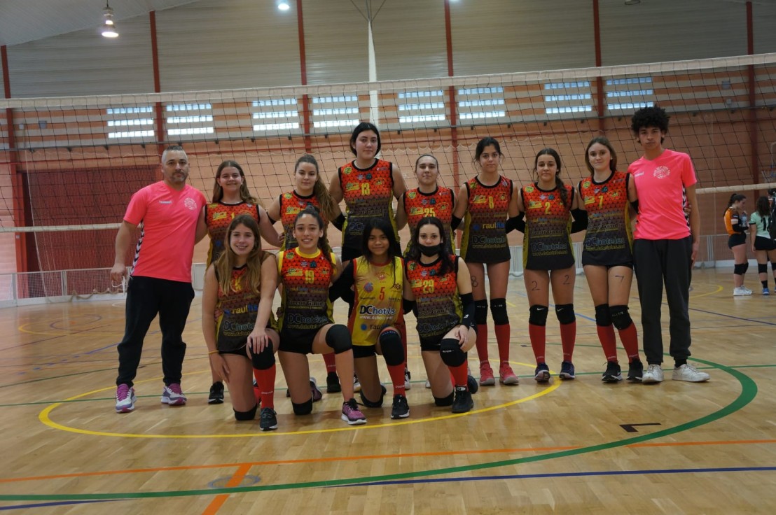 Pleno de victorias de infantil y cadete del Veles e Vents contra los equipos del C.V. València