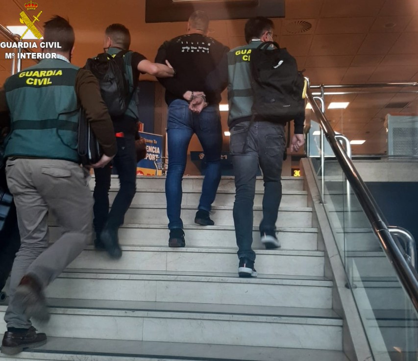 La Guardia Civil detiene en Gandia a uno de los autores del asesinato ocurrido en Favara
