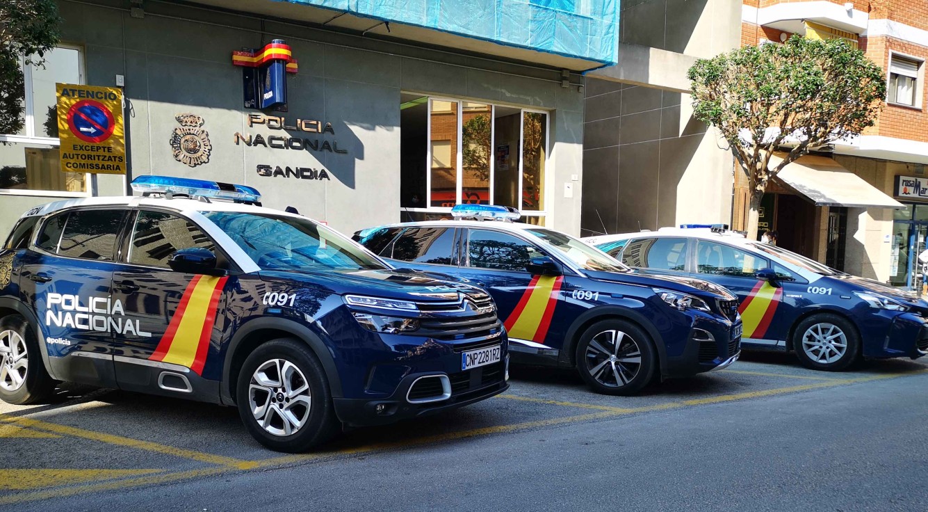 Tres detenidos en Gandia tras una reyerta iniciada en un bar y que acaba con cuatro heridos