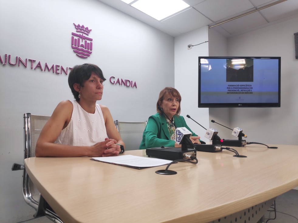 Gandia apuesta por prevenir, detectar e intervenir ante el suicidio