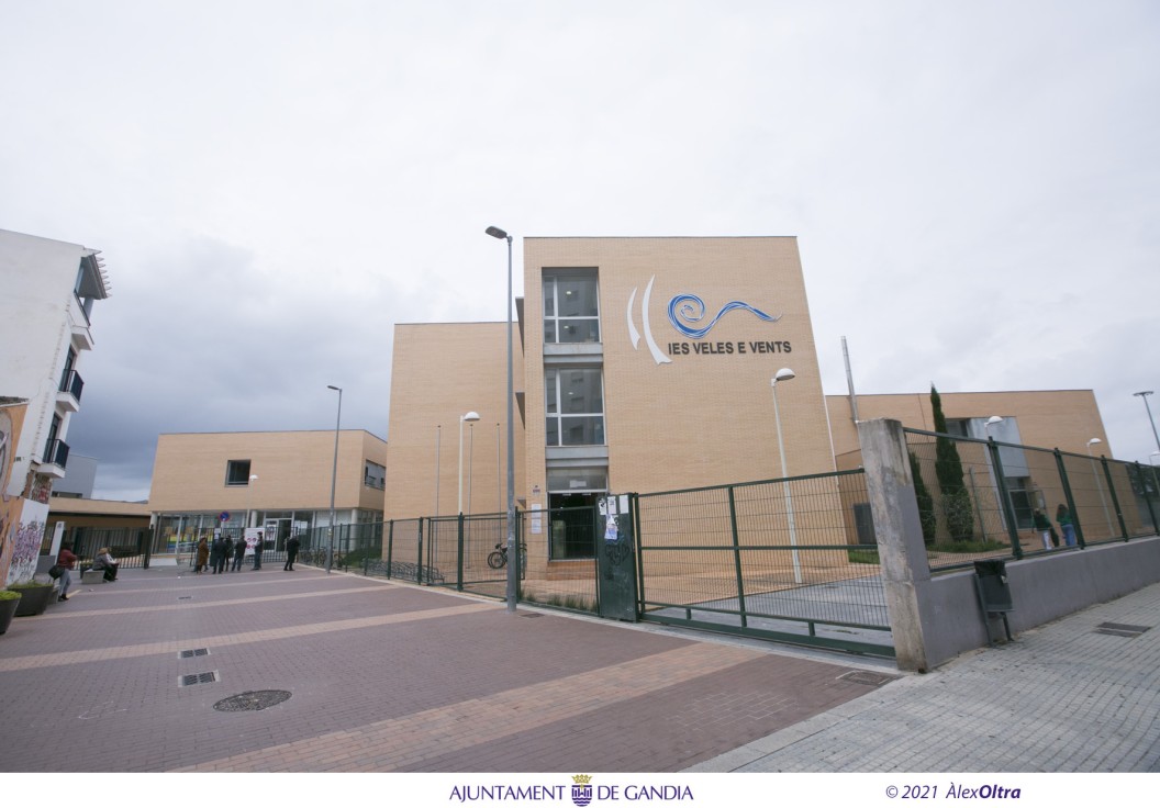 La Generalitat destina 700.000 euros para rehabilitar el instituto Veles e Vents del Grau de Gandia