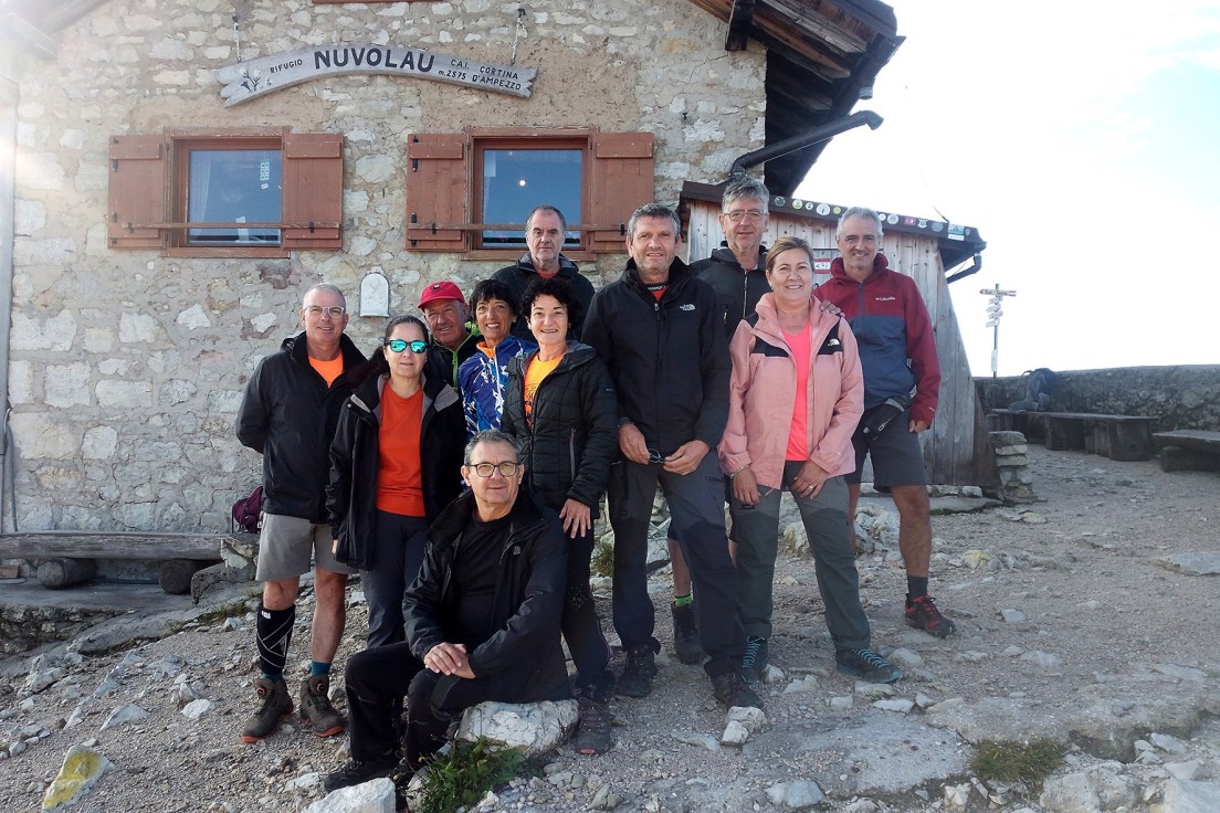 El grupo senderista de Barx 'El Mussol' finaliza un trekking de alta montaña en Los Dolomitas