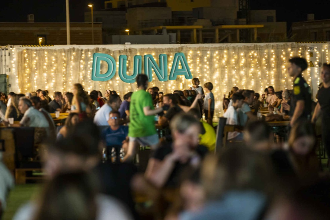 DunaMarket Oliva cierra el domingo y ya ha superado los 100.000 asistentes