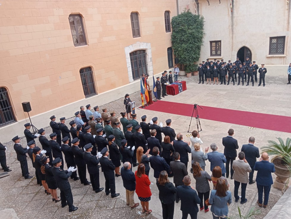 El Palau Ducal de Gandia acoge los actos del Día de la Policía Nacional