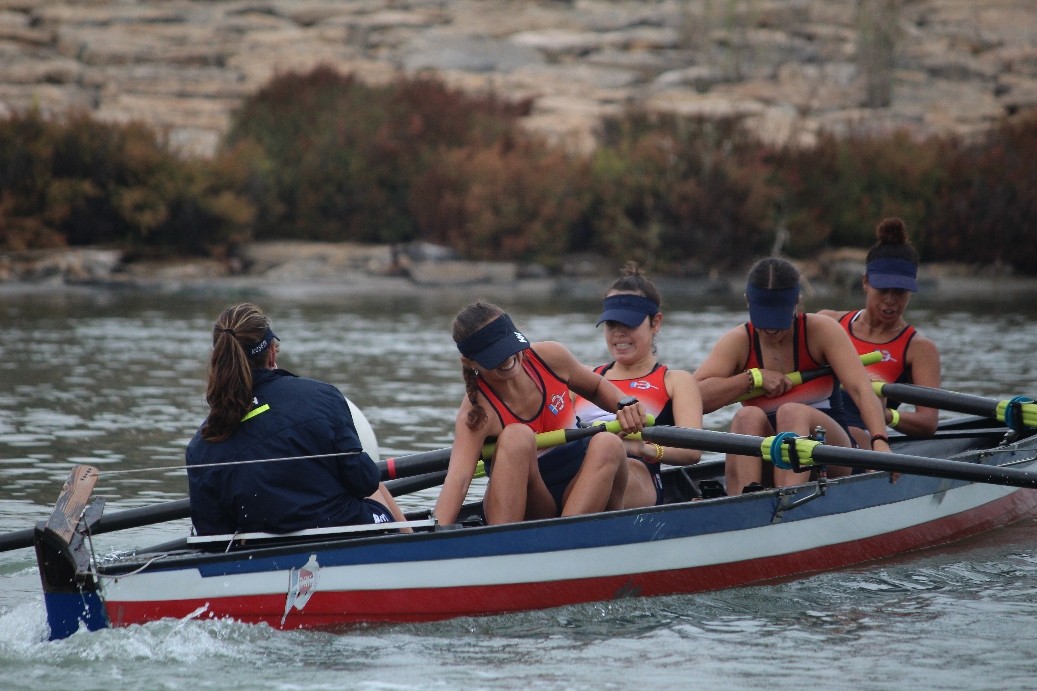 El Real Club Náutico Gandia compitió en el Campeonato Autonómico de Yola A4+ en Guardamar