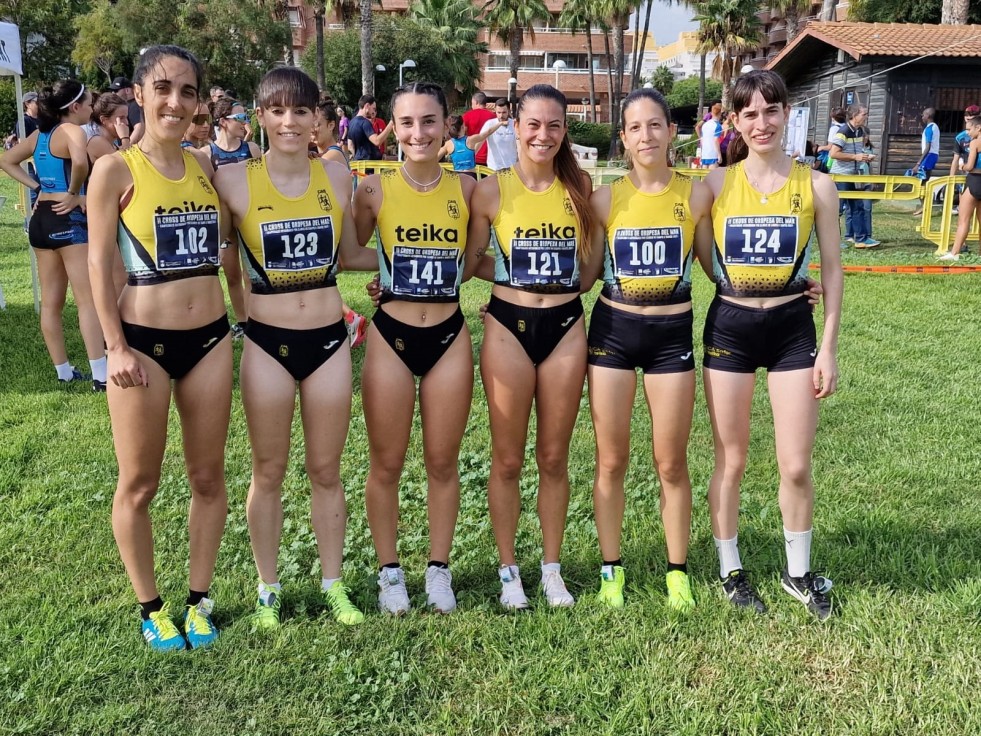 Segunda y tercera posición para los equipos femeninos del CA Safor Teika en Oropesa