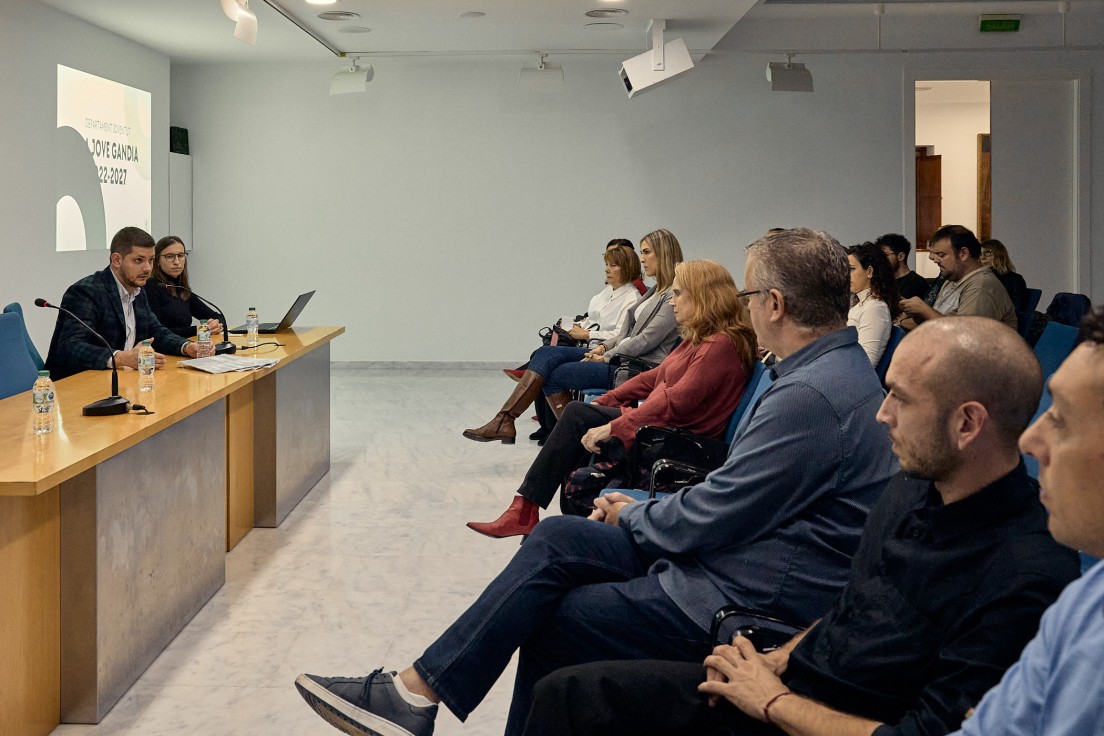 El Fòrum Jove analiza las necesidades y demandas de la juventud de Gandia