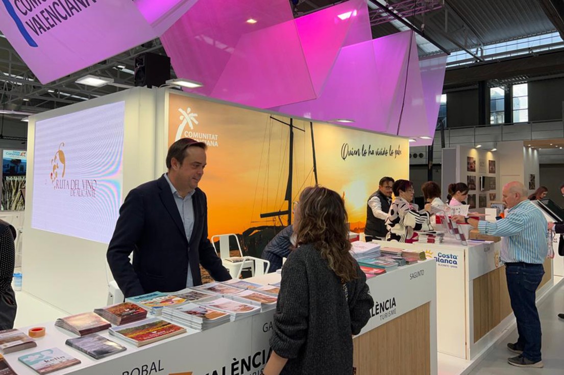 Gandia promociona sus encantos turísticos en el interior de Castilla y León