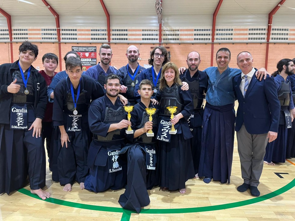El Club Kendo Gandia triunfa en el Campeonato de la Comunidad Valenciana