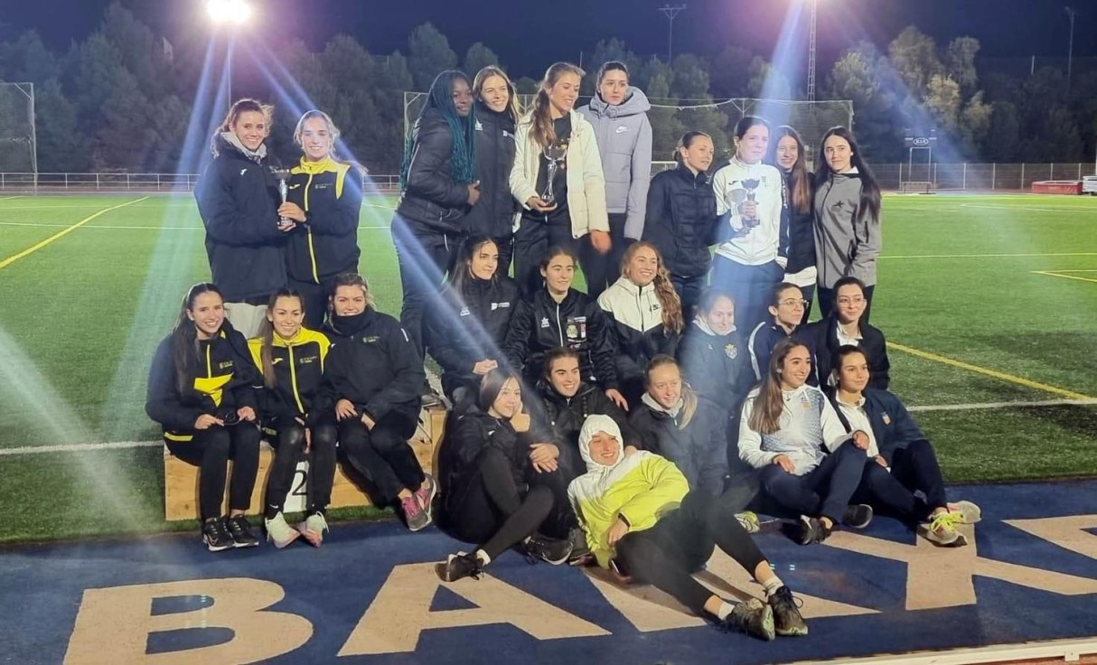 El CA Safor Teika queda segundo con su equipo femenino en el Campeonato Autonómico de Clubes Junior