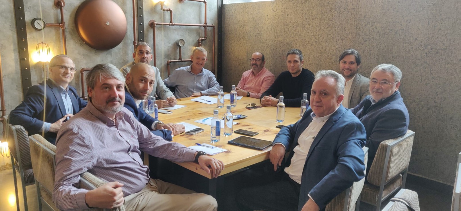 FAES asiste a la reunión de asociaciones comarcales e intersectoriales de la Comunitat Valenciana en Alcoy