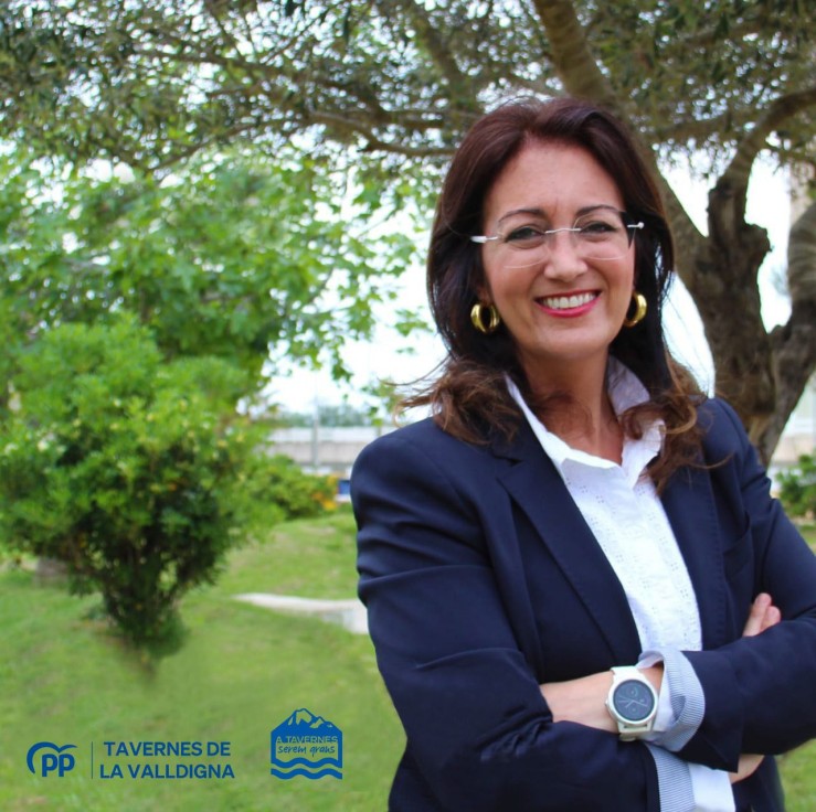 Eva Palomares, candidata a la alcaldía de Tavernes de la Valldigna por el Partido Popular