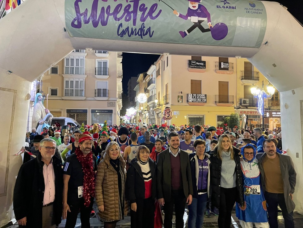 Marc Reina y Pili Vázquez ganan la San Silvestre de Gandia