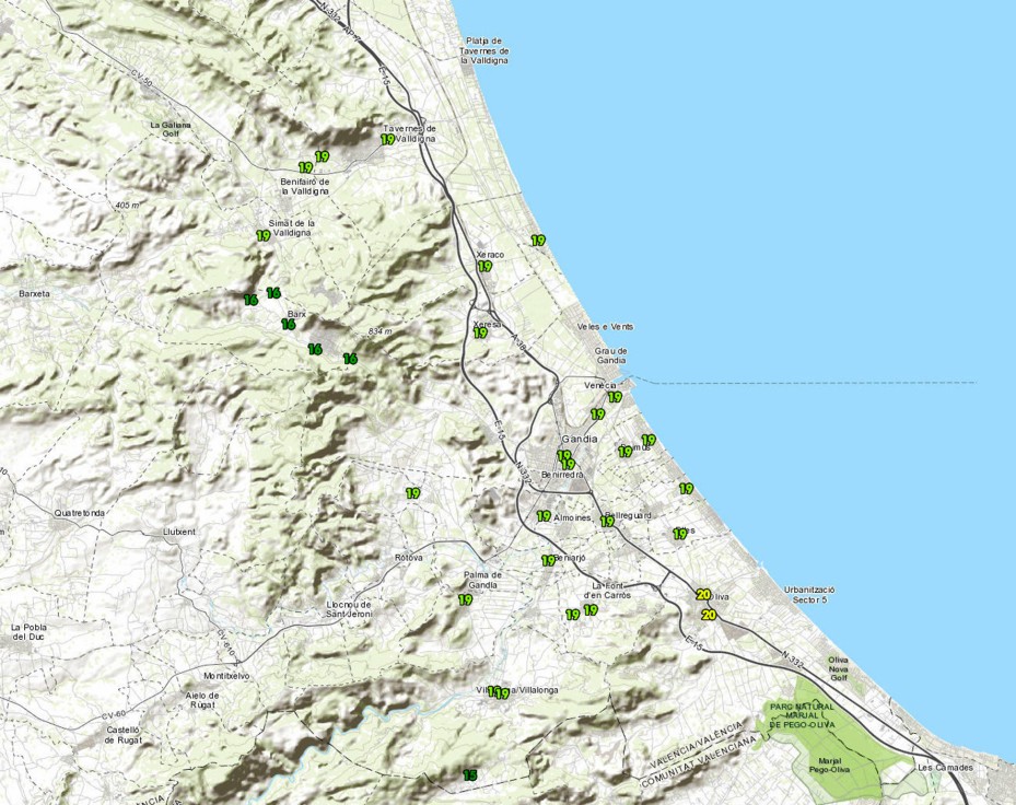 El poniente hace que Oliva registre una mínima de 20 y una máxima de 22 grados en enero