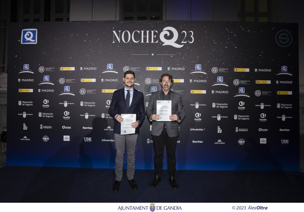 Gandia ve reconocida su labor en materia turística en la gala "Noche Q 23" celebrada en Madrid