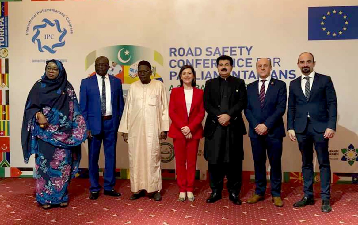 El diputado nacional, el gandiense Óscar Gamazo, participa en la Road Safety Conference for Parliamentarians en Pakistan