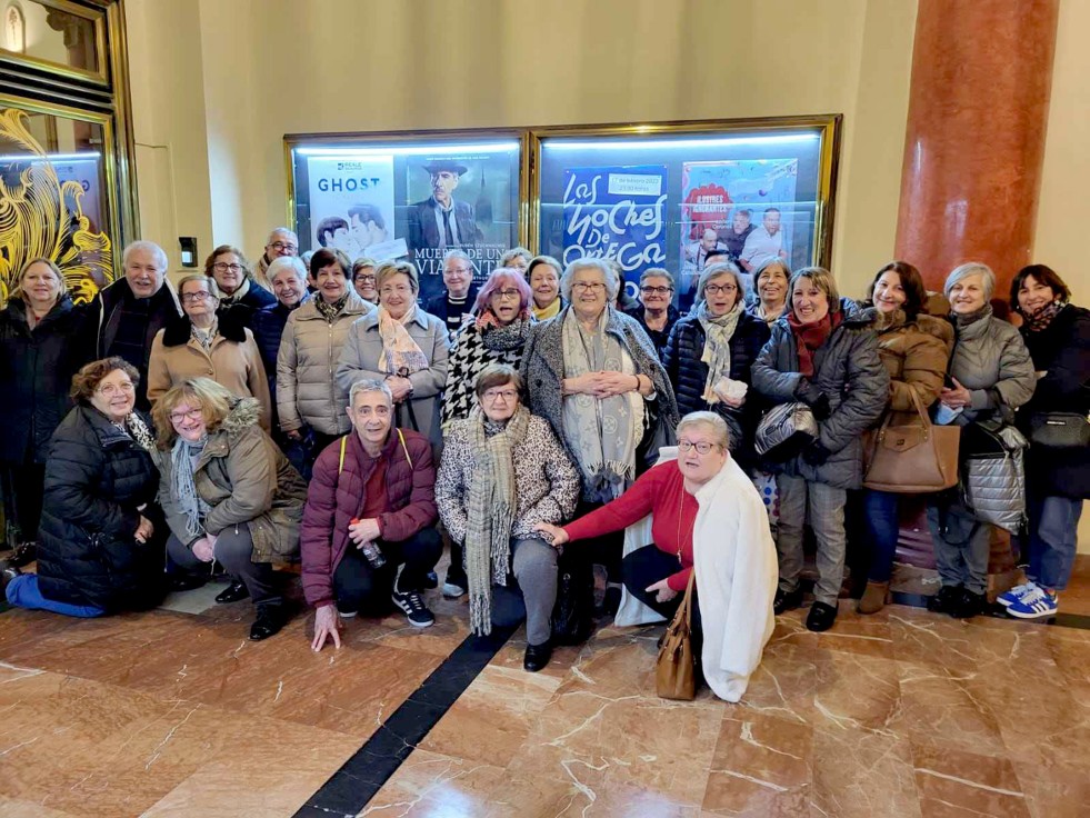 Jubilados y Pensionistas de Ròtova visitan el Olympia de València