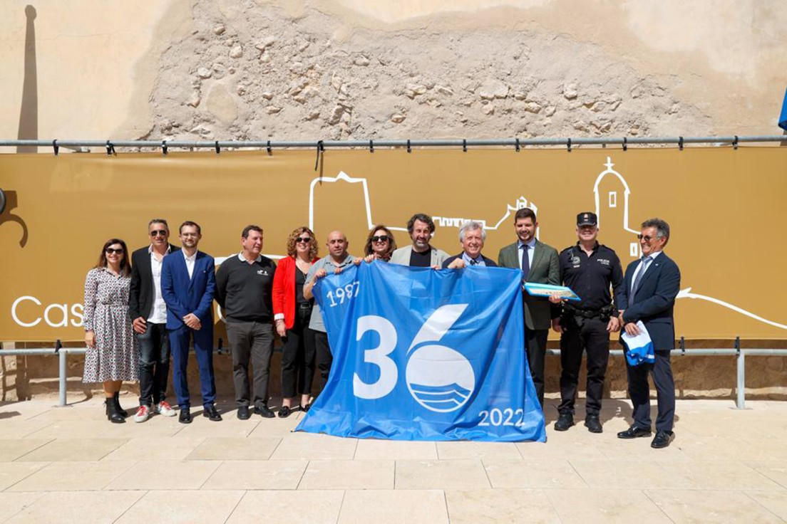 Reconocimiento a la playa de Gandia por recibir por trigésimo sexto año consecutivo la Bandera Azul
