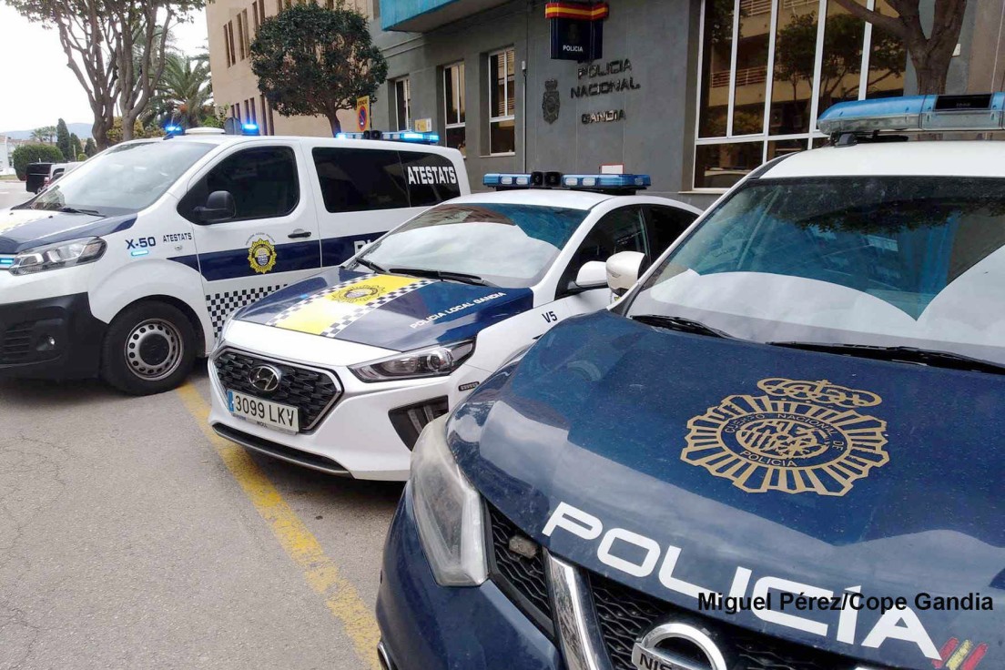 Un vecino retiene a un agresor machista en pleno centro de Gandia