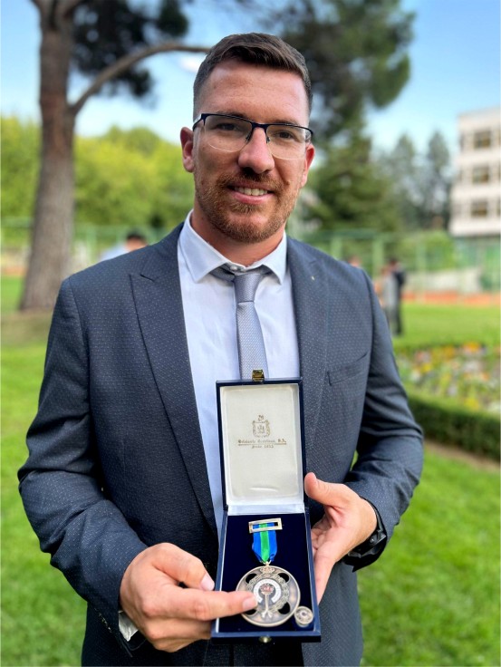 El atleta Héctor Cabrera, medalla de la Real Orden al Mérito Deportivo del Consejo Superior de Deportes de España