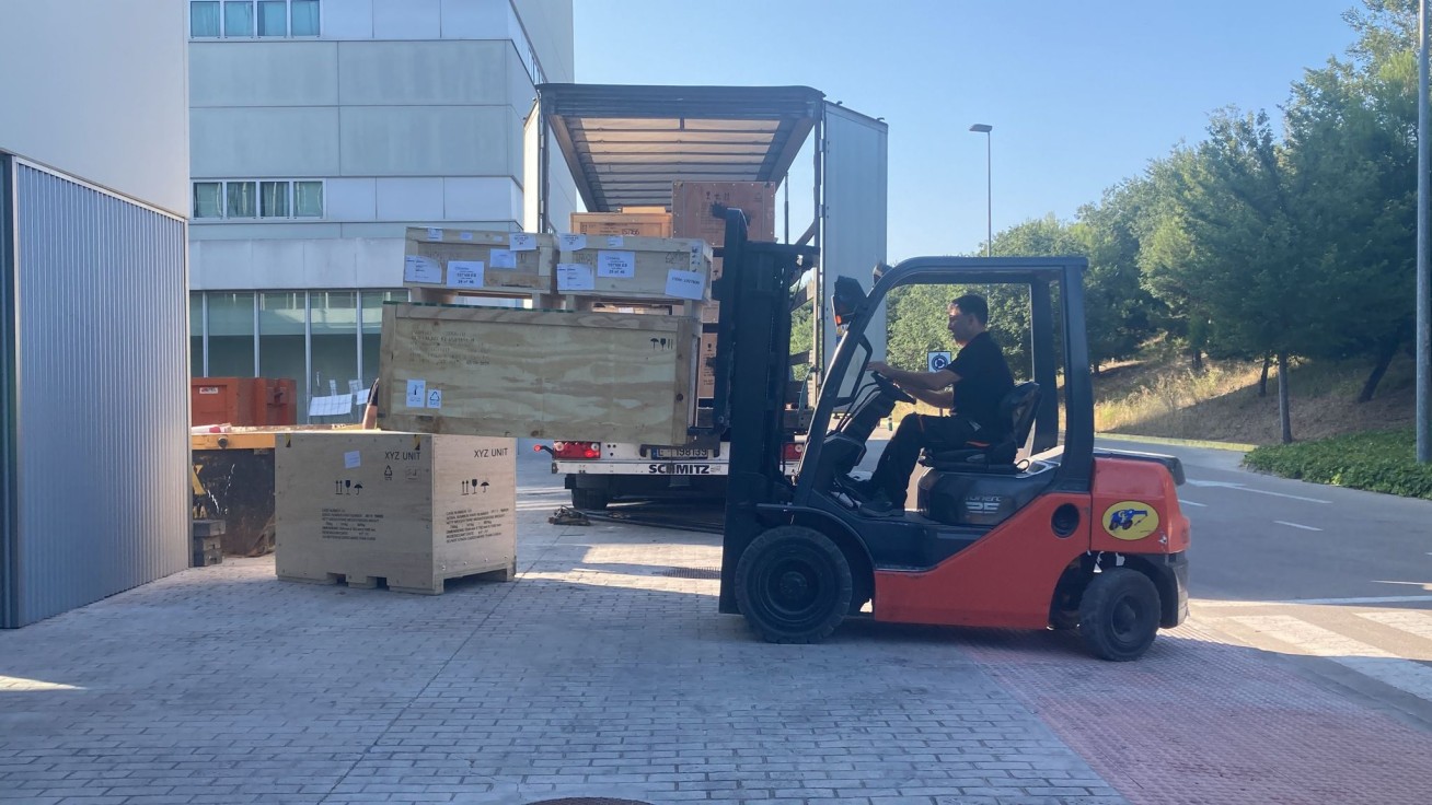 Llega el acelerador lineal al Hospital Universitario Francesc de Borja de Gandia