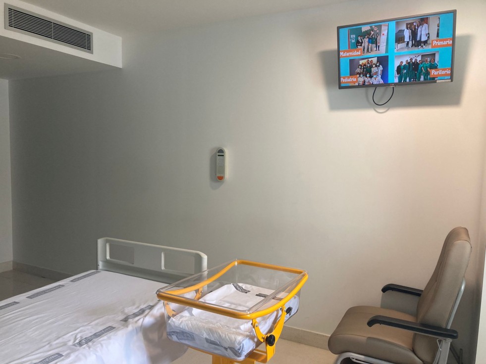 El Hospital comarcal lanza un vídeo y una guía para las pacientes ingresadas en Maternidad