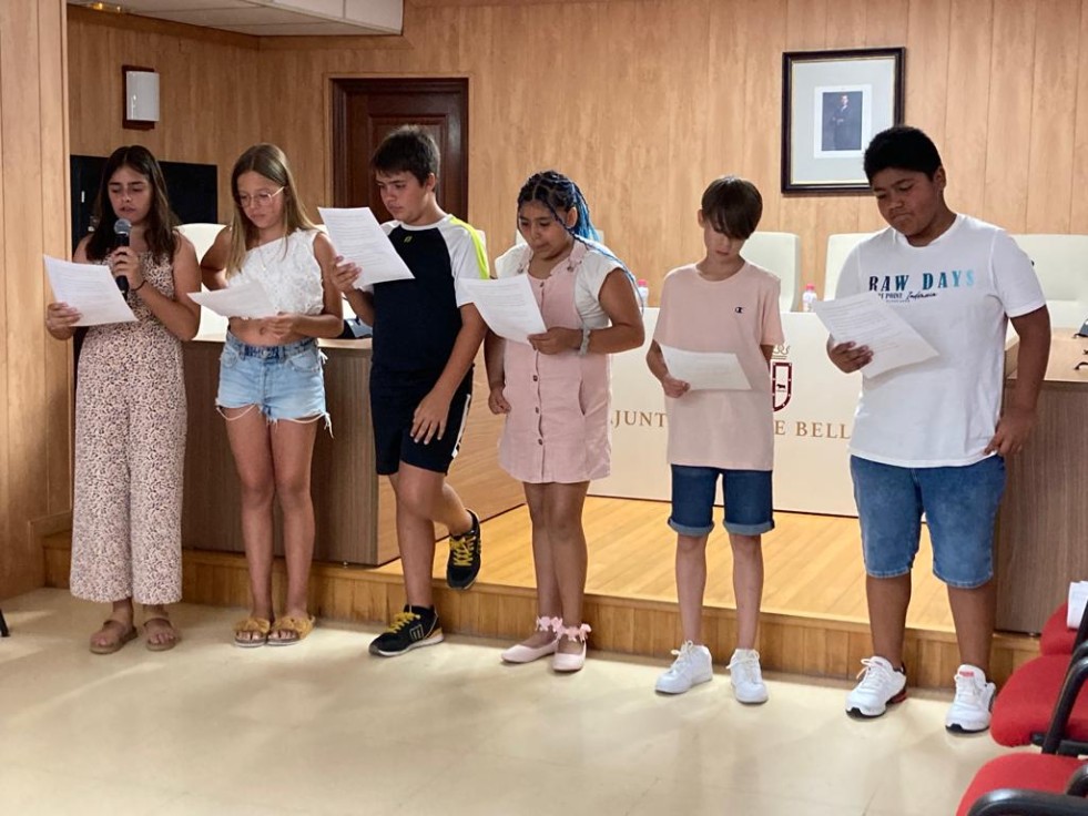 El Consell de xiquets y xiquetes conciencia sobre los riesgos de las redes sociales para la salud mental