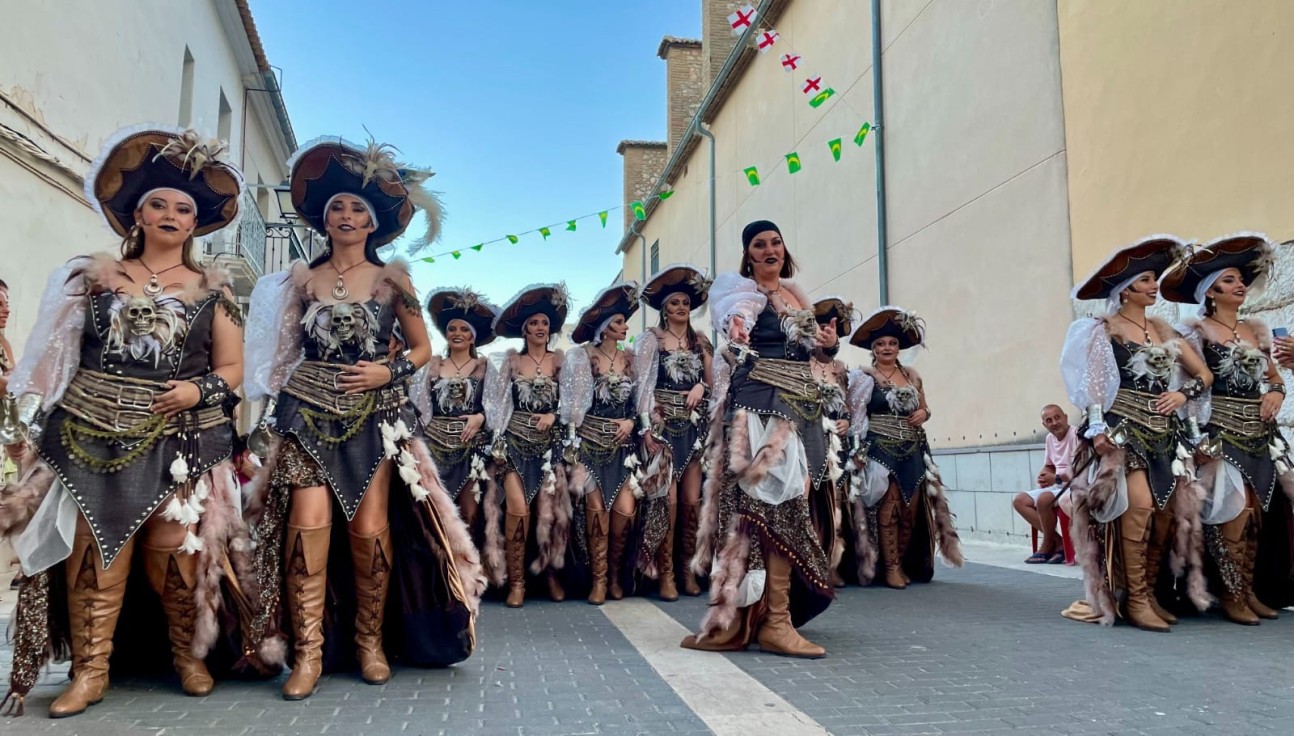 Ròtova celebra con éxito sus fiestas de Moros y Cristianos