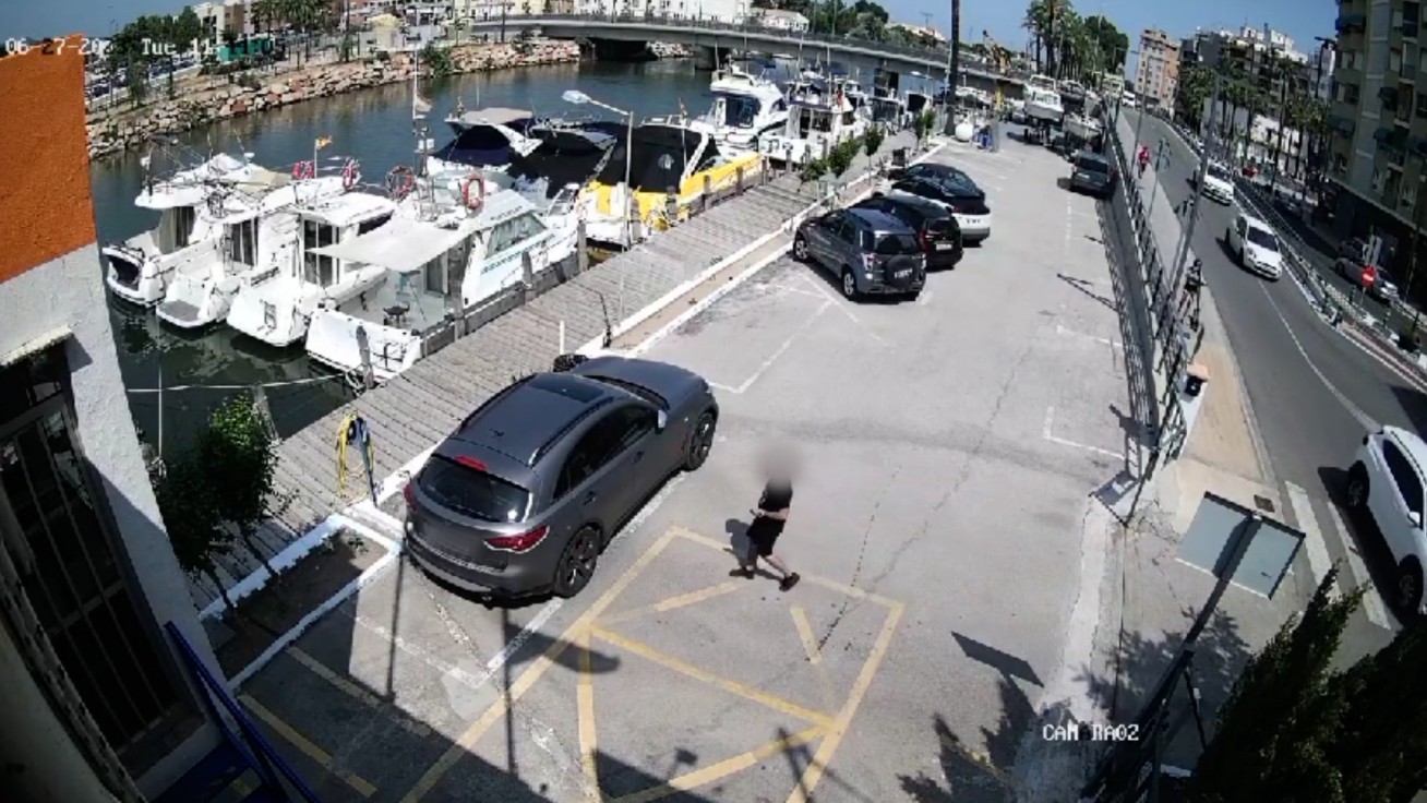 Roba en la Safor y en el Náutico de Cullera y lo detiene la Guardia Civil y los Mossos d'Esquadra en la Geltrú