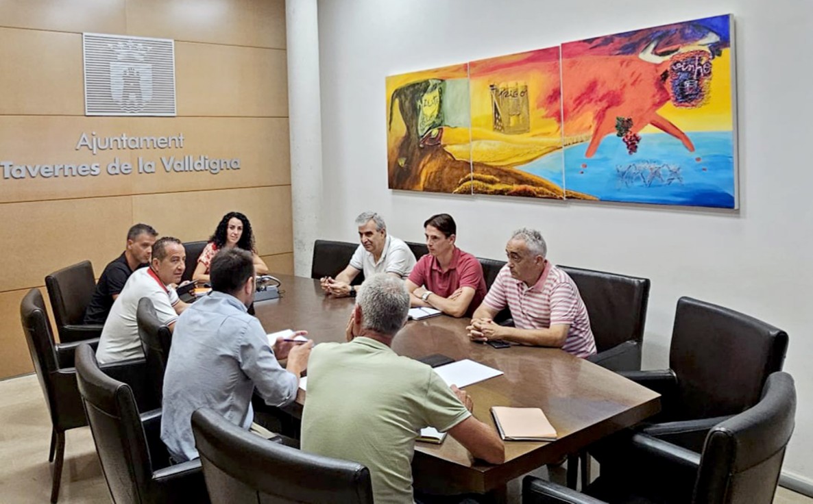 Tavernes y Mercadona planifican la afección de la construcción de un nuevo supermercado en el municipio vallero