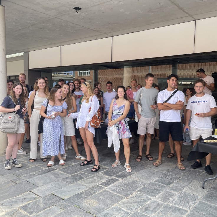 Estudiantes de todo el mundo aprenden Español en el Campus de Gandia
