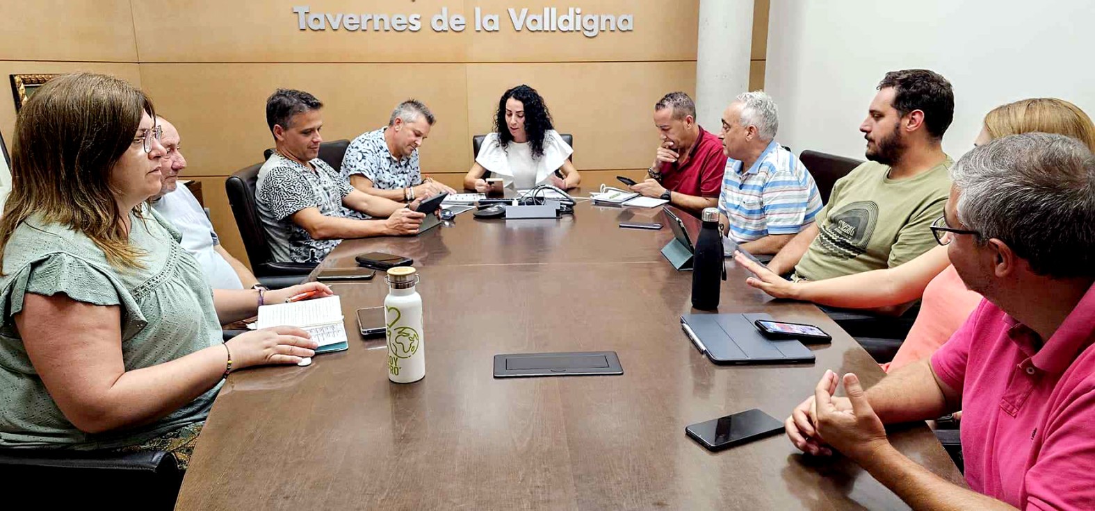 Tavernes aplaza al 11 de octubre el concierto de Camela previsto para las fiestas patronales ante la amenaza de lluvia