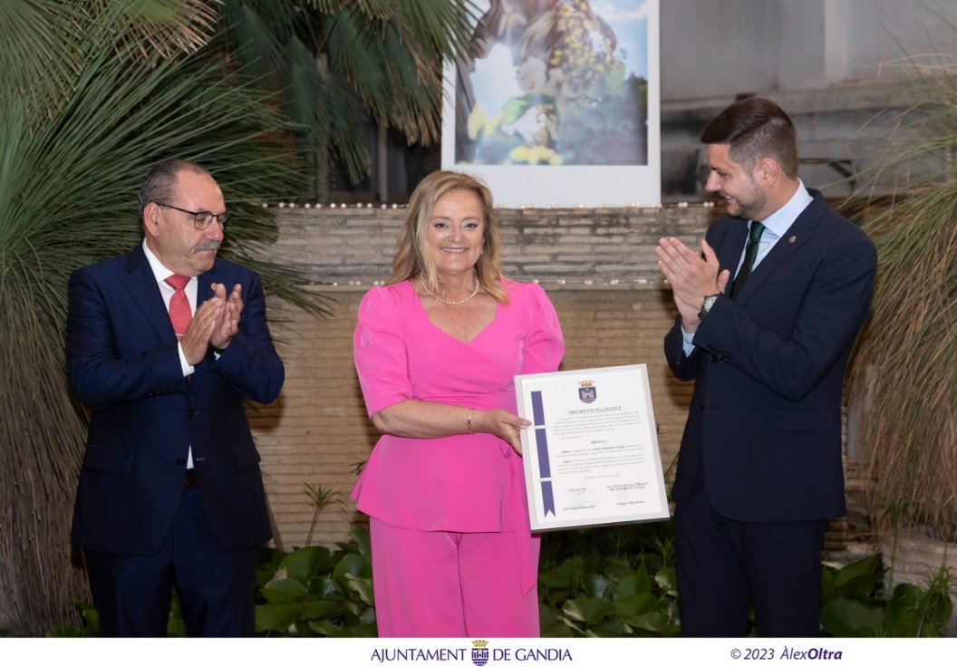 Presentación de la Madrina de la Semana Santa de Gandia y Certamen de Bandas de música Cofrade