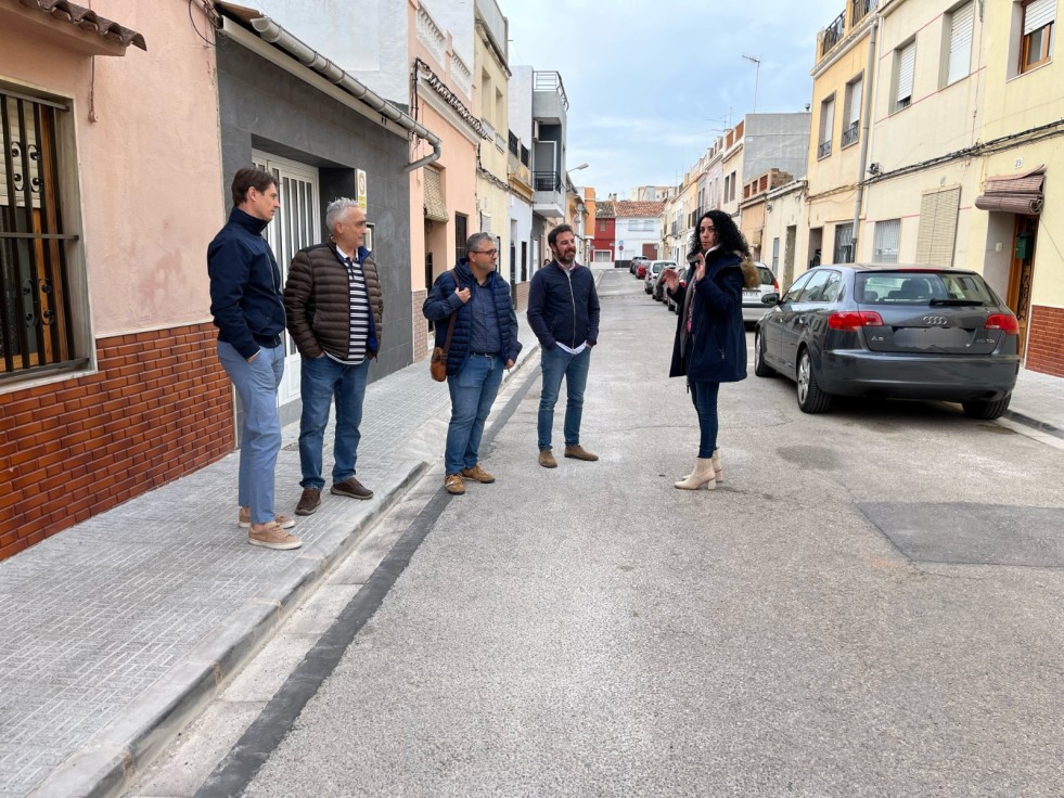 Tavernes completa la reurbanización de la calle de Sant Lluís con una inversión de 307.000 euros