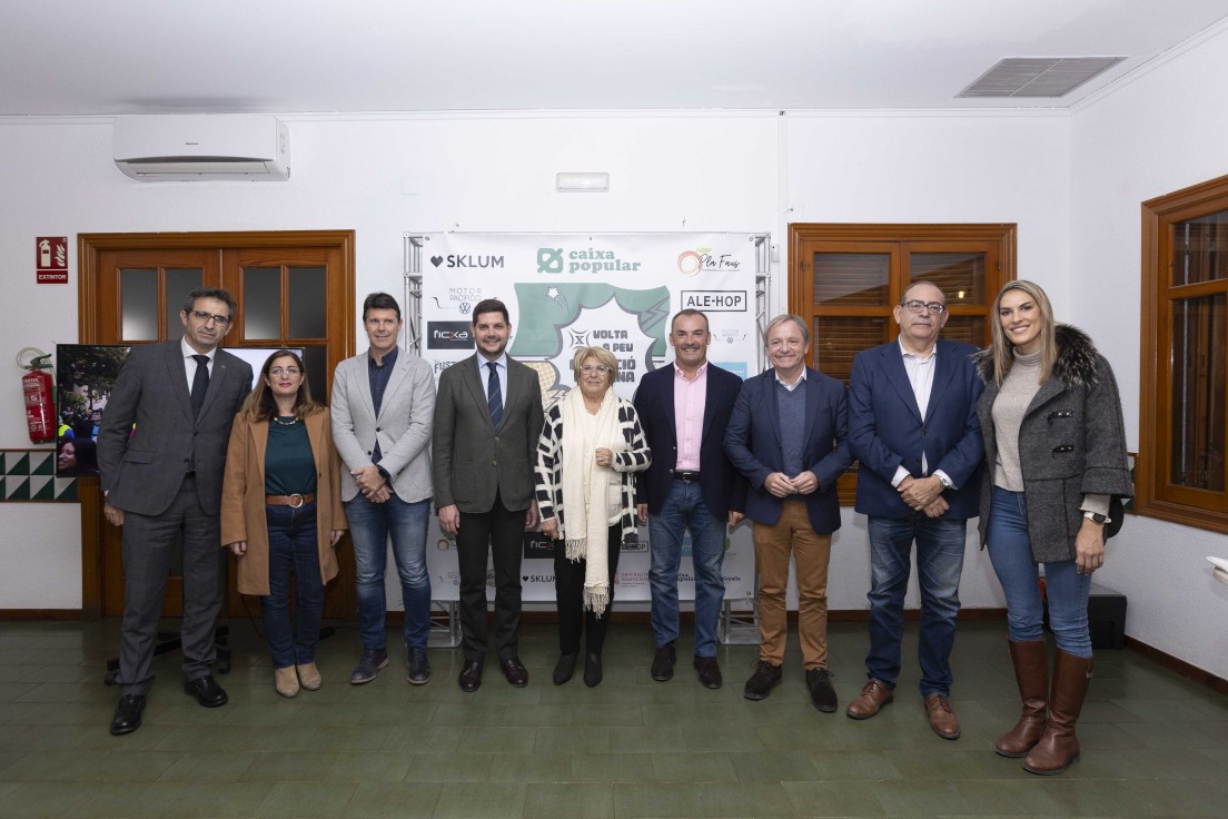 La X Volta a Peu de la Fundación Espurna celebra una década de deporte e inclusión