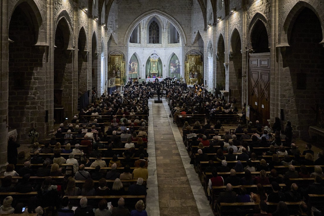 El sábado en la Colegiata de Gandia Concierto de la Orquesta Sinfónica Victoria Fernández