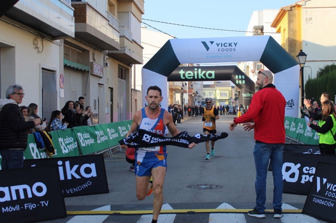 Agustín Sieres, del CA Gandia Alpesa, campeón del VI Circuit Caixa Popular Safor Valldigna