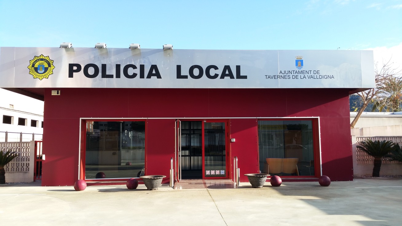 Pasan a segunda actividad al Jefe de la Policía Local de Tavernes de la Valldigna, Ginés Ortega