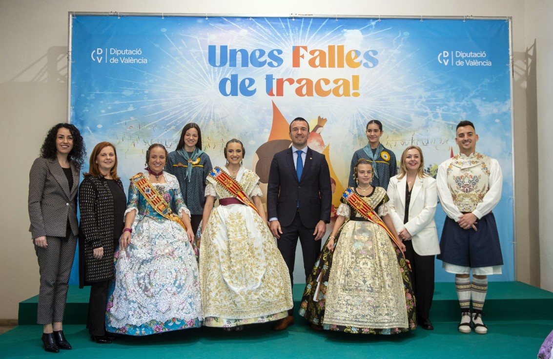 La Diputació de València abre sus puertas a las juntas locales falleras de La Safor