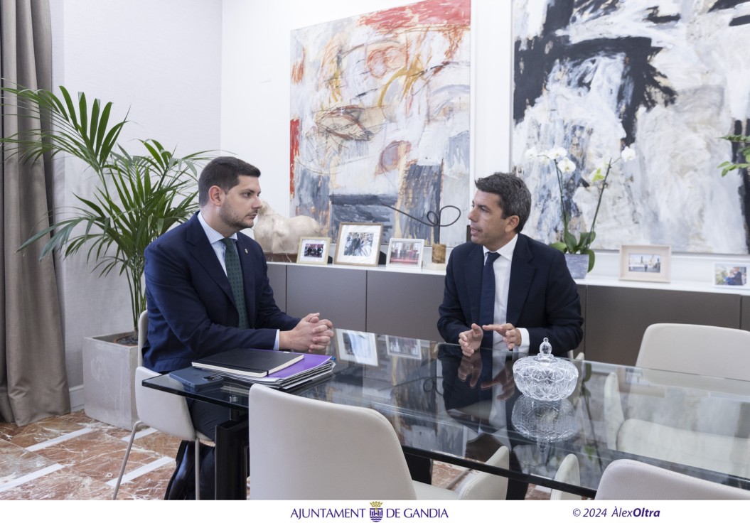 El president de la Genealitat anuncia en Gandia que ayer se firmó la licitación del estudio para la puesta en marcha del tranvía Gandia-Oliva-Dènia