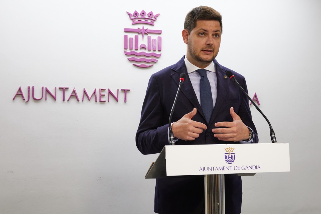 El alcalde de Gandia cambia delegaciones del gobierno para hacerlas más ágiles y eficaces, tras asumir Mascarell la Secretaría de Organización del PSPV-PSOE
