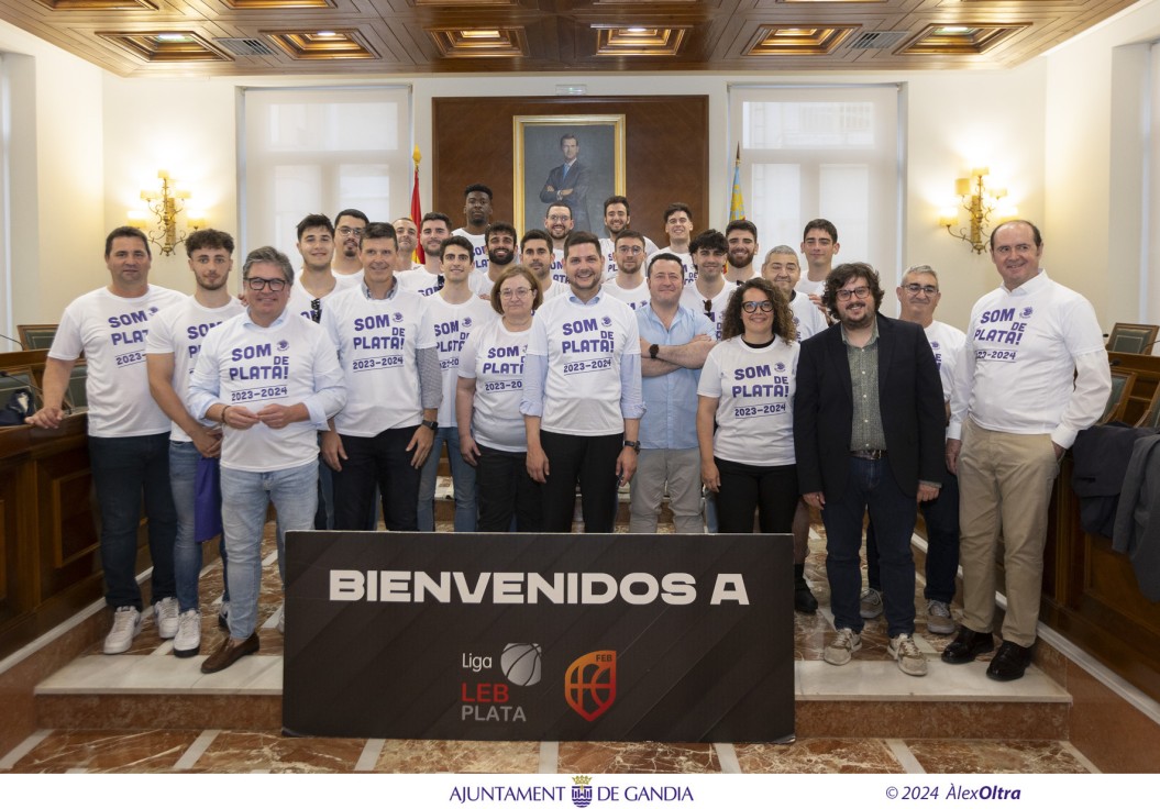Gandia celebra el ascenso del Proinbeni Units pel Bàsquet a LEB Plata