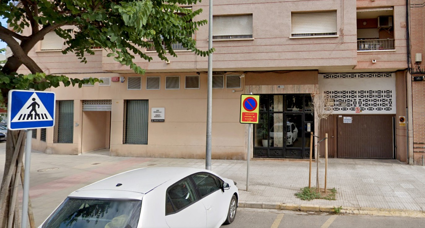 Prisión para el detenido por matar a mazazos a un sintecho en la playa de Gandia
