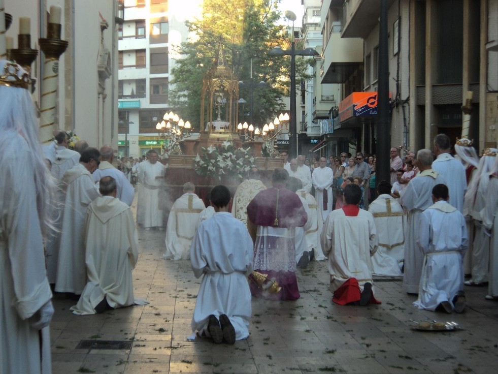 La Colegiata de Gandia se prepara para acoger la celebración del Corpus Christi