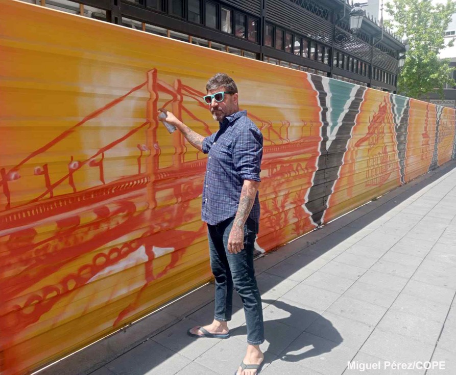 El mural temporal que causa admiración en las obras del Prado de Gandia