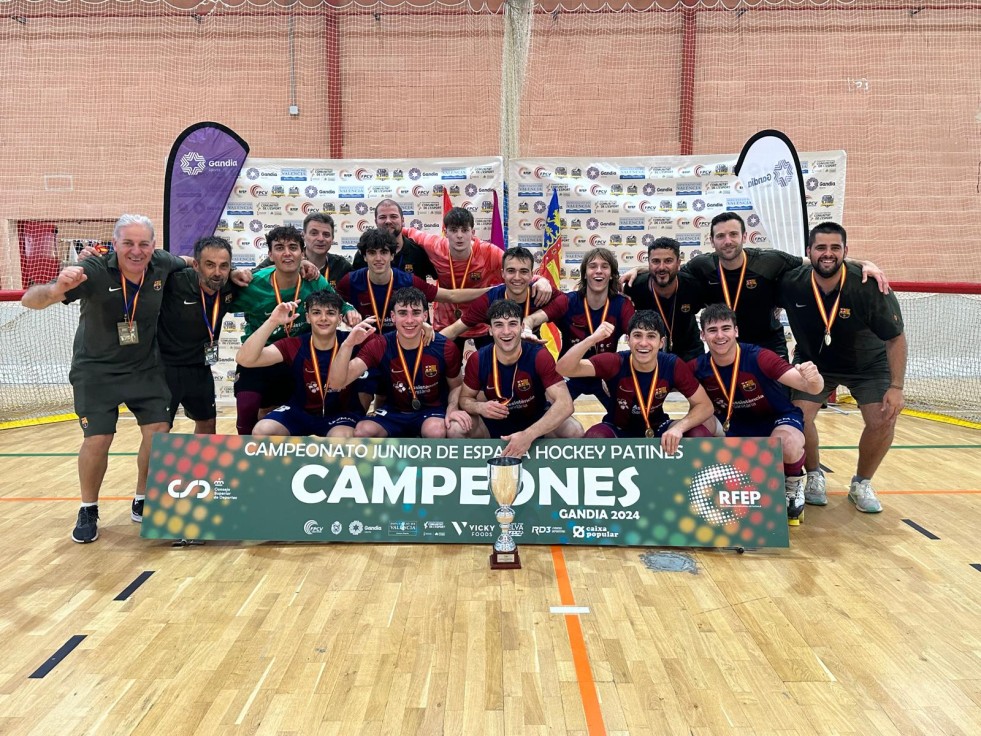 El FC Barça se proclama campeón de España de hockey sobre patines junior en Gandia