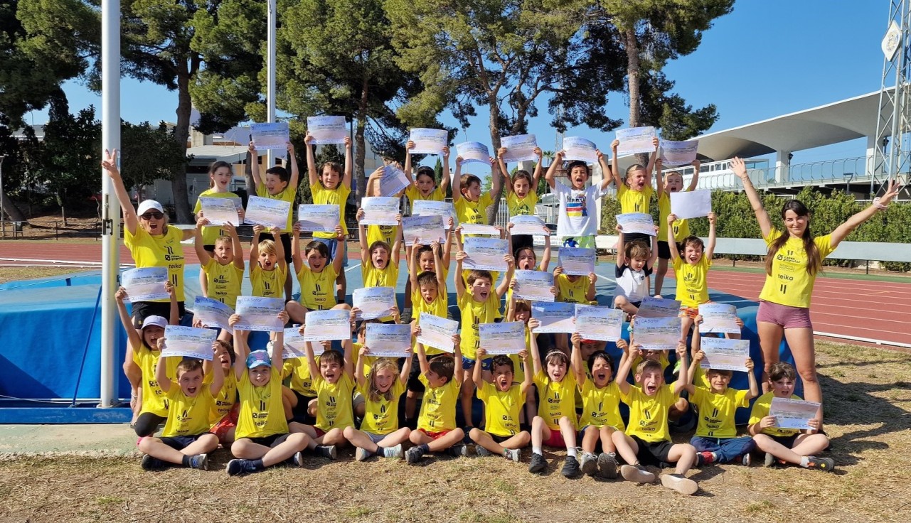 El CA Safor Teika cierra el curso en sus escuelas de atletismo